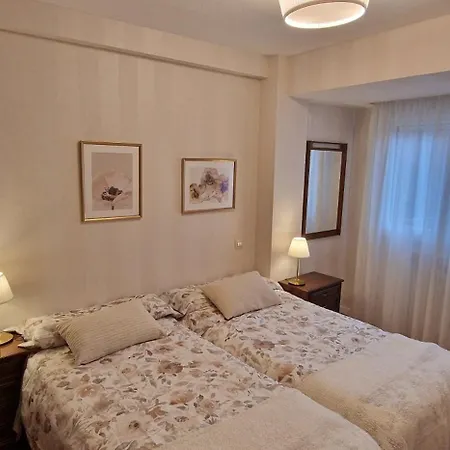 Parque Begona - Amplio Piso 6 Pax Y Centrico - Vut-4528-as Apartamento *