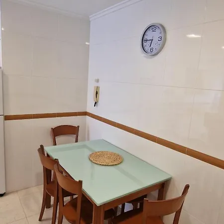 Apartamento Parque Begona - Amplio Piso 6 Pax Y Centrico - Vut-4528-as *