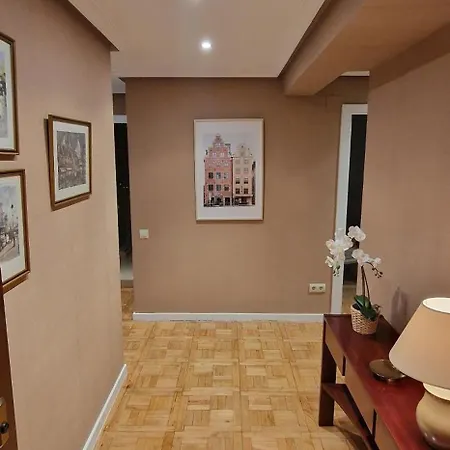 Parque Begona - Amplio Piso 6 Pax Y Centrico - Vut-4528-as Apartamento *